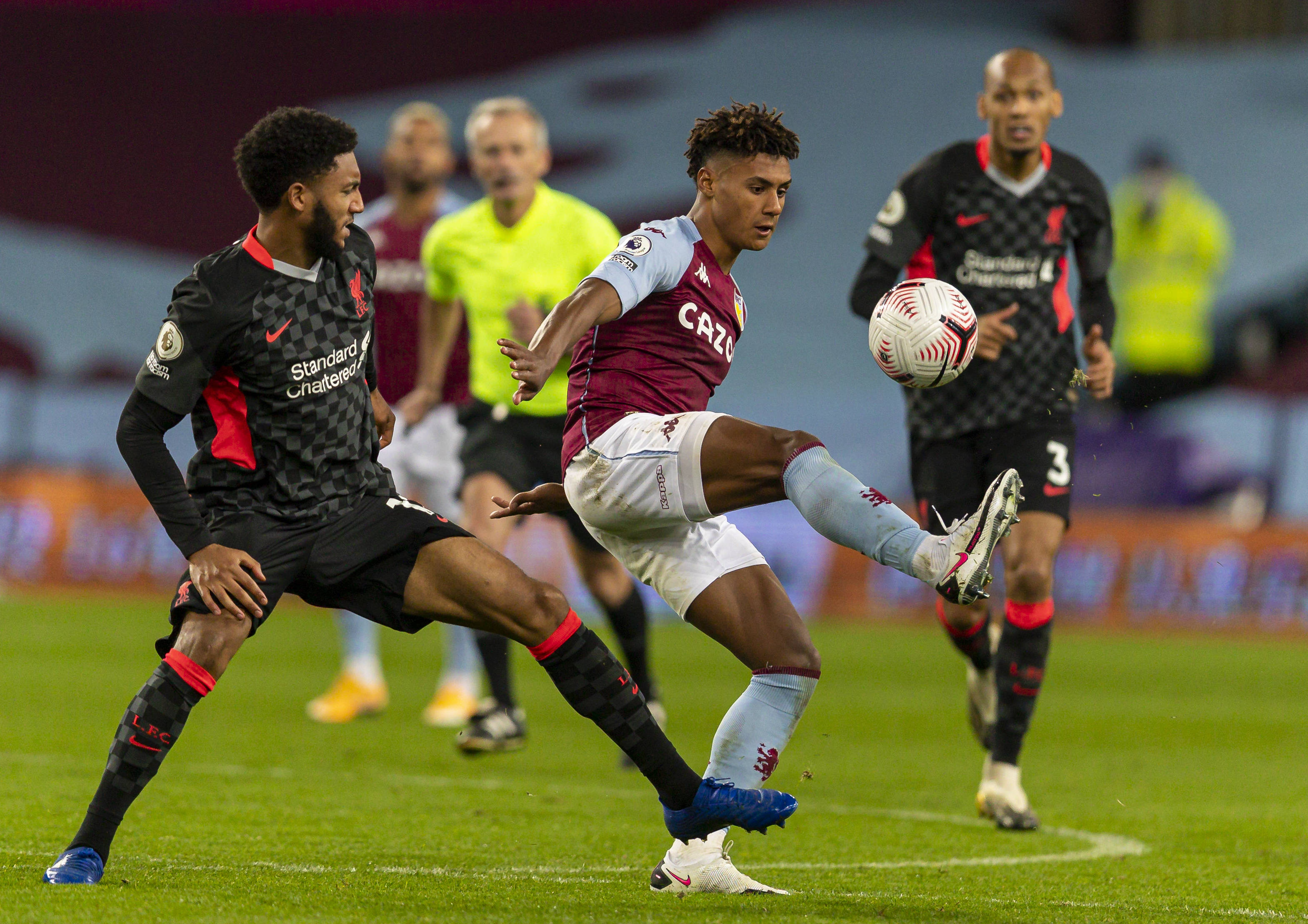 光灯下的主 光灯下的主